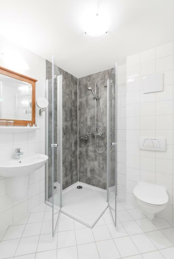 Hotel Garni Noeserlgut Linec Exteriér fotografie