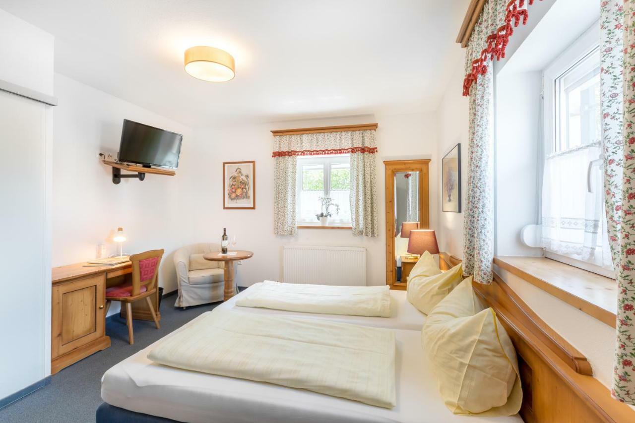 Hotel Garni Noeserlgut Linec Exteriér fotografie